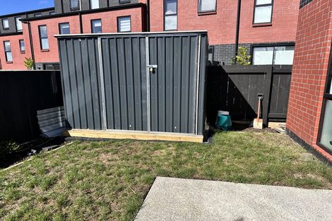 Photo of property in 1 Pataka Way, Mount Roskill, Auckland, 1041