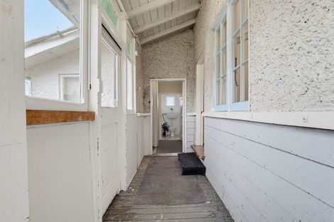 Photo of property in 68 Chelwood Street, Takaro, Palmerston North, 4412