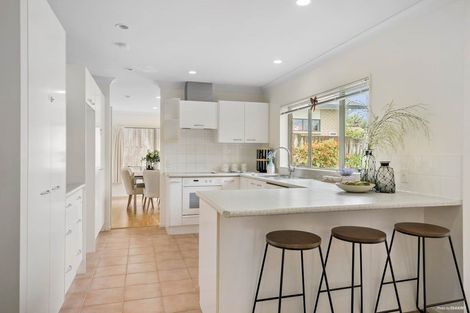 Photo of property in 12 Sophora Way, Albany, Auckland, 0632