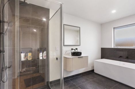 Photo of property in 30 Mehrtens Crescent, Woodend, 7610