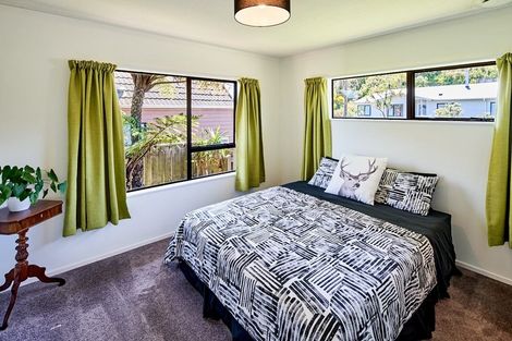 Photo of property in 108a Montgomery Avenue, Karori, Wellington, 6012