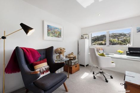 Photo of property in 63a Cashmere Avenue, Khandallah, Wellington, 6035