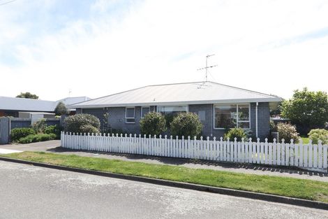 Photo of property in 6 Johnstone Street, Tinwald, Ashburton, 7700