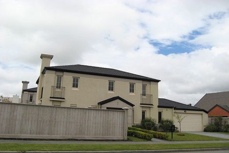 Photo of property in 12 Chateau Drive, Burnside, Christchurch, 8053