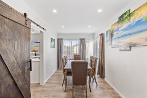 Photo of property in 10 Abercorn Place, Tokoroa, 3420