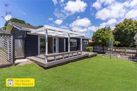 Photo of property in 1/17 Bain Place, Bucklands Beach, Auckland, 2014