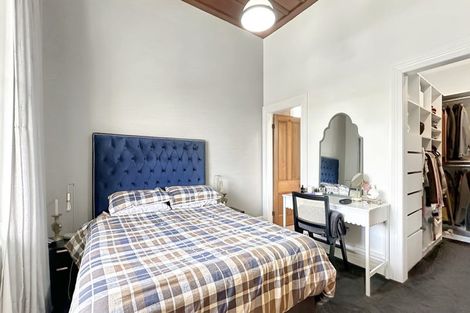 Photo of property in 12 Richmond Avenue, Northcote Point, Auckland, 0627