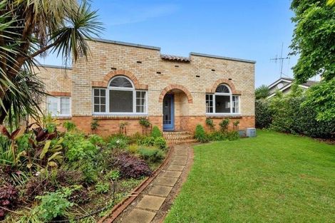 Photo of property in 108 Macfarlane Street, Hamilton East, Hamilton, 3216
