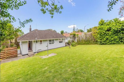 Photo of property in 37 Rosalind Road, Glenfield, Auckland, 0629