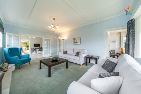 Photo of property in 31 Tirohanga Road, Tirohanga, Lower Hutt, 5010