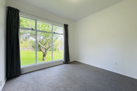 Photo of property in 12 Bittern Place, Henderson, Auckland, 0610