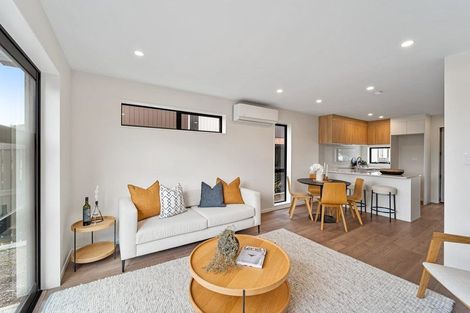 Photo of property in 1/478 West Coast Road, Glen Eden, Auckland, 0602