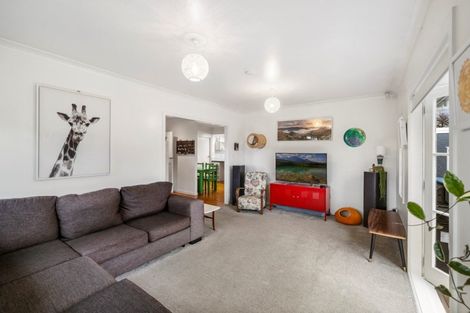 Photo of property in 44 Bellevue Road, Brookfield, Tauranga, 3110