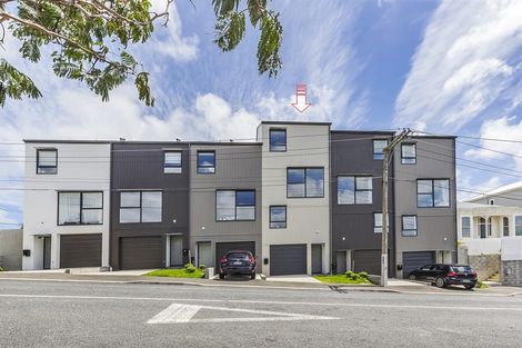 Photo of property in 3/12 Stanley Street, Berhampore, Wellington, 6023