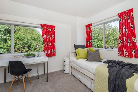 Photo of property in 45a Williamson Avenue, Belmont, Auckland, 0622
