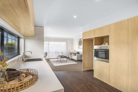 Photo of property in 1/42 Northcote Road, Northcote, Christchurch, 8052