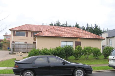 Photo of property in 10 Dunloy Place, East Tamaki Heights, Auckland, 2016