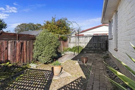 Photo of property in 92b Royal Park Drive, Parklands, Christchurch, 8083