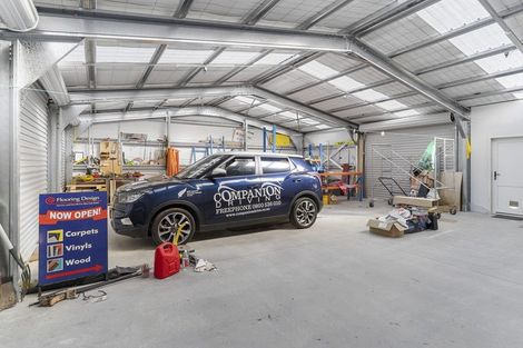 Photo of property in 24 Sarona Park Drive, Omanawa, 3171