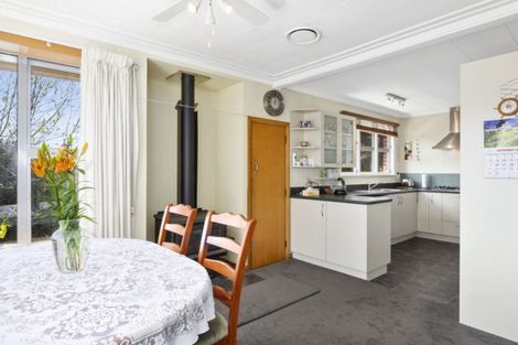 Photo of property in 85 Kaikorai Valley Road, Glenross, Dunedin, 9011