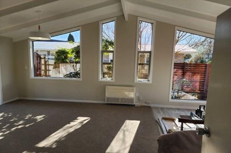 Photo of property in 1/1 Guinness Crescent, Ilam, Christchurch, 8041