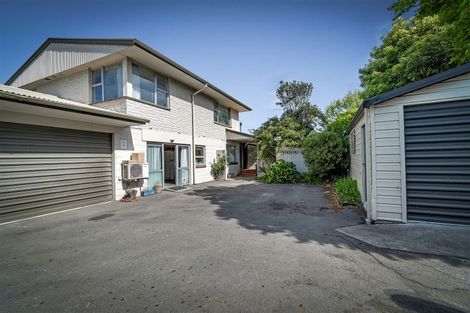 Photo of property in 101a Yaldhurst Road, Sockburn, Christchurch, 8042