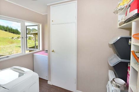 Photo of property in 579b Inland Road, Helensville, 0875