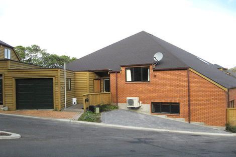 Photo of property in 50 Futuna Close, Karori, Wellington, 6012