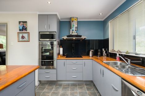 Photo of property in 28 Marian Drive, Inner Kaiti, Gisborne, 4010