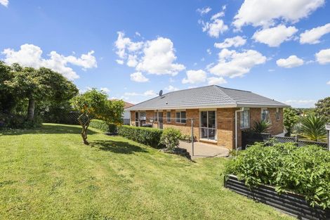 Photo of property in 8 Glenburn Place, Nawton, Hamilton, 3200