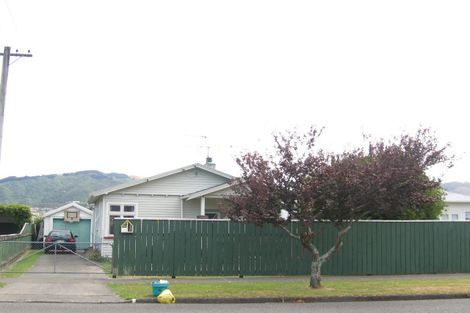 Photo of property in 76 Miro Street, Trentham, Upper Hutt, 5018