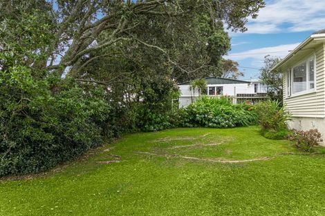 Photo of property in 22 Brandon Road, Glen Eden, Auckland, 0602