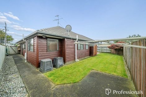 Photo of property in 23 Leighton Avenue, Waiwhetu, Lower Hutt, 5010