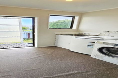 Photo of property in 1/22 Norrie Smith Avenue, Flat Bush, Auckland, 2023