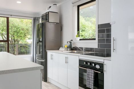 Photo of property in 102 Valley Road, Mangapapa, Gisborne, 4010