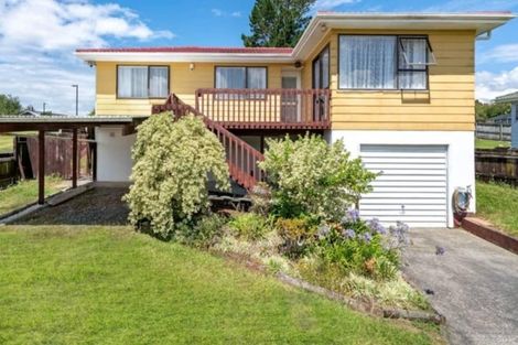 Photo of property in 13 Elvira Place, Ranui, Auckland, 0612