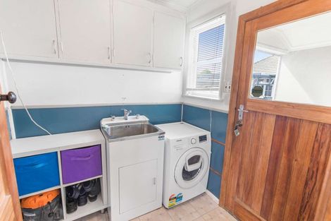 Photo of property in 31 Tweed Street, Roslyn, Palmerston North, 4414