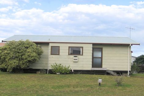 Photo of property in 228 Given Avenue, Whangamata, 3620