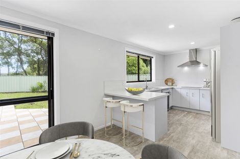 Photo of property in 24 Caltra Place, East Tamaki, Auckland, 2016