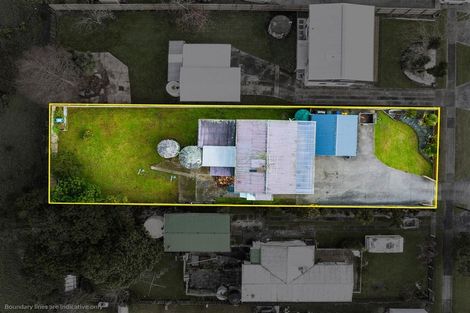 Photo of property in 20 Bertram Road, Kawakawa Bay, 2585