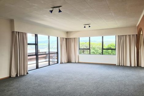 Photo of property in 177 Holborn Drive, Stokes Valley, Lower Hutt, 5019