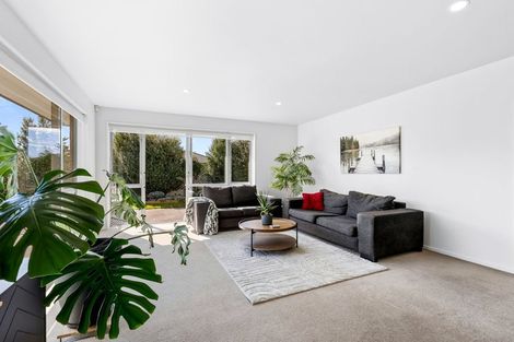 Photo of property in 9 Greenan Place, Doyleston, 7683