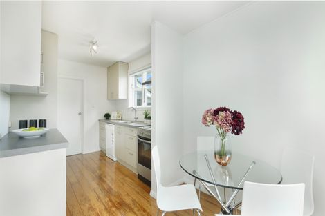 Photo of property in 3 Bateman Avenue, Bryndwr, Christchurch, 8053