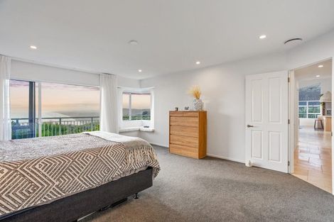 Photo of property in 77 Waitea Road, Muriwai, 0881