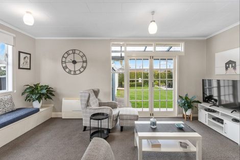 Photo of property in 58 Auckland Road, Greenmeadows, Napier, 4112