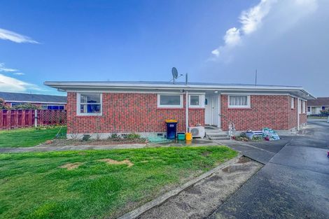 Photo of property in 11 Fairbrother Street, Carterton, 5713