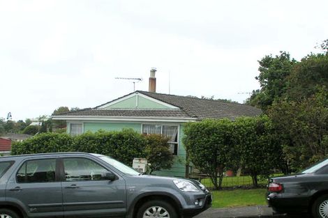 Photo of property in 11 Gallony Avenue, Massey, Auckland, 0614