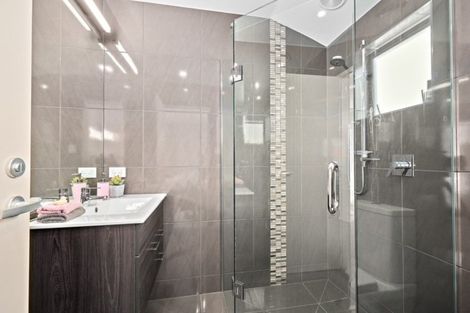 Photo of property in 20 Liquidambar Drive, Hobsonville, Auckland, 0616