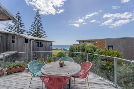 Photo of property in 56 Paku Drive, Tairua, 3508