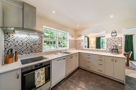 Photo of property in 24 Avian Road, Blue Mountains, Upper Hutt, 5371